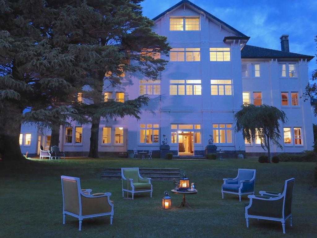 The Robertson Hotel Exterior photo